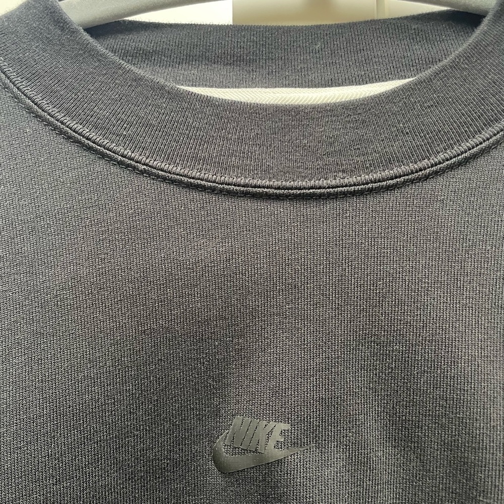 Nike Sportswear Premium Essentials Mock Neck Shirt Black Men's Small - Picture 5 of 7
